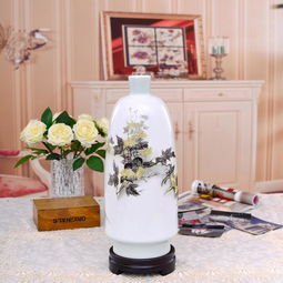 瓷中雅韵 景德镇工笔采菊图瓷瓶的艺术魅力与生活美学